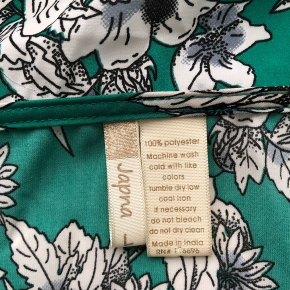 Blouse - Picture 6 of 6